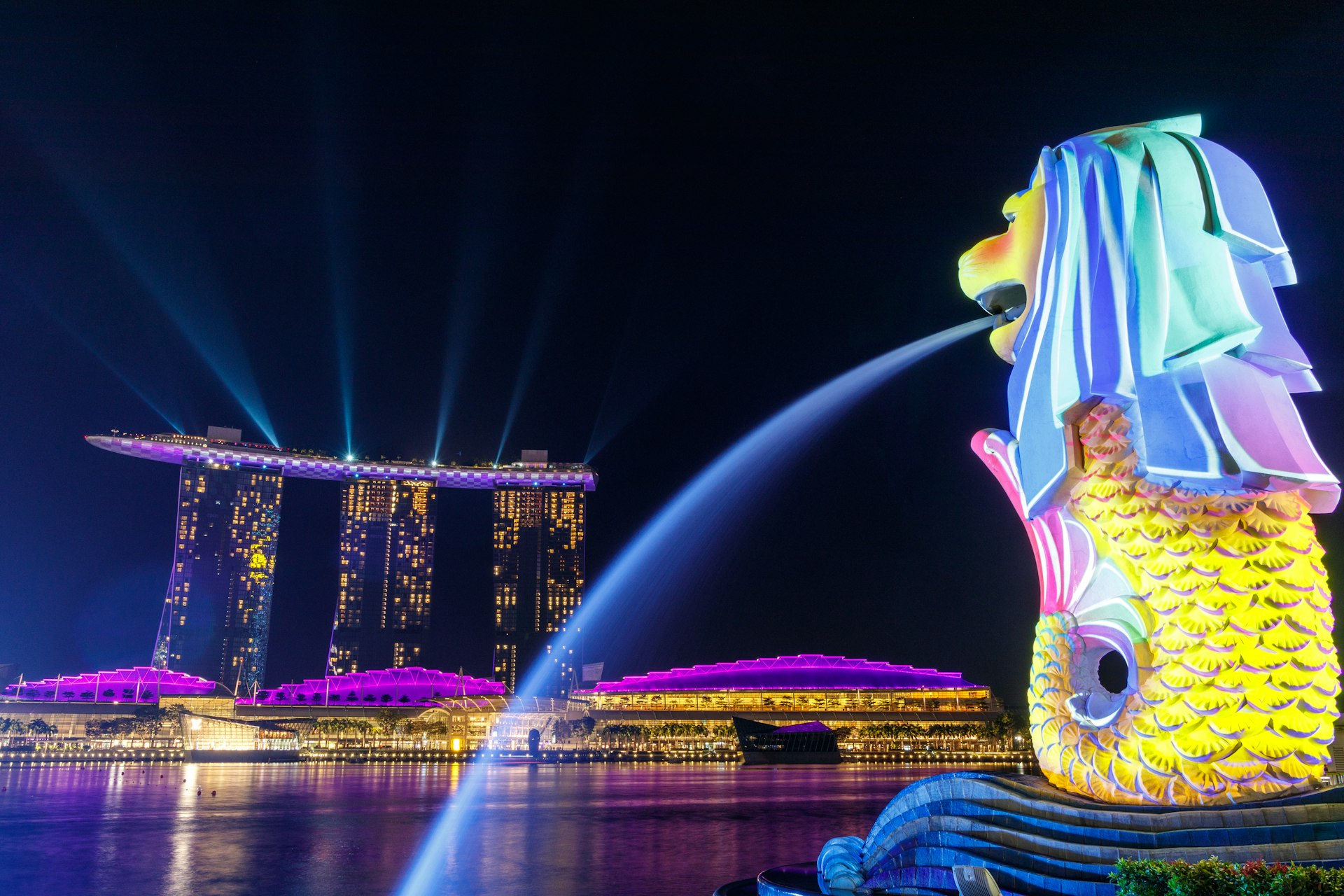 Merlion Park สัญลักษณ์ของสิงคโปร์